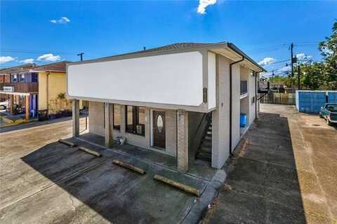 7616 W JUDGE PEREZ Drive, Arabi, LA 70032