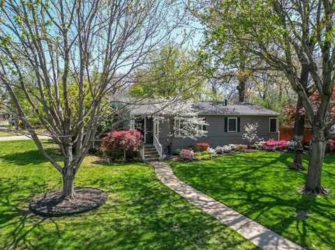 3505 S Birmingham Avenue, Tulsa, OK 74105