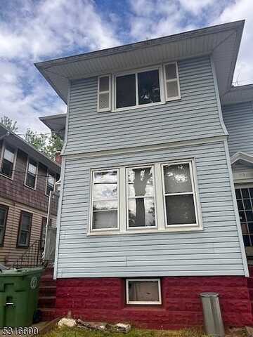 Drake Ave #2, Roselle, NJ 07203