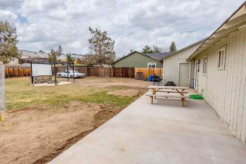 Reindeer, REDMOND, OR 97756