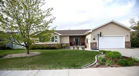 621 Avenue B, Powell, WY 82435
