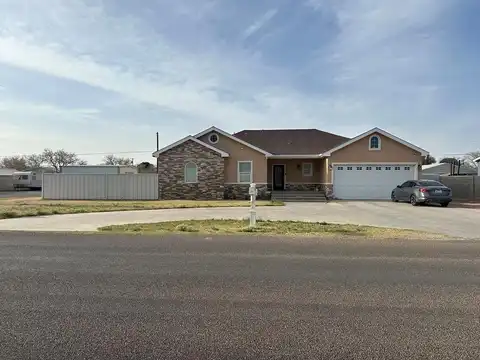 401 E 22nd St, Crane, TX 79731