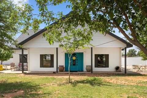 10799 E Drake St, Gardendale, TX 79758