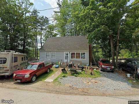 Windsor, HILLSBOROUGH, NH 03244