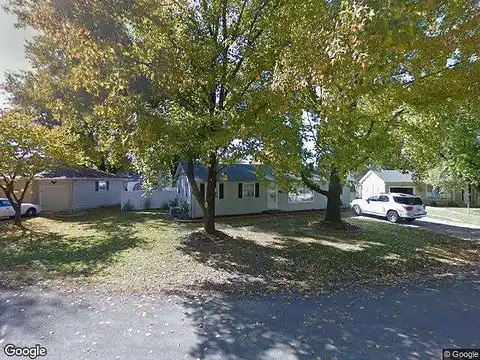 Redwood, CENTRALIA, IL 62801