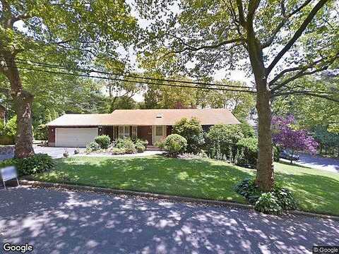 Regal, HUNTINGTON, NY 11743