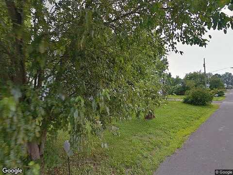 Edmunds Ln, PINE BUSH, NY 12566