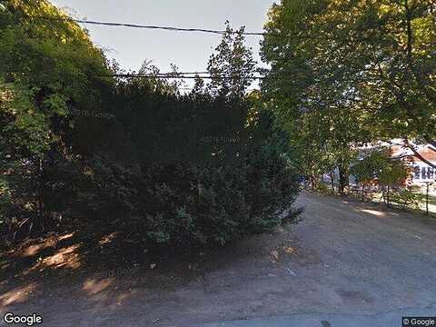 Clyde, WATERBURY, CT 06708