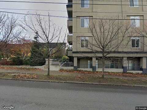 Aurora Ave N Apt 303, SEATTLE, WA 98109