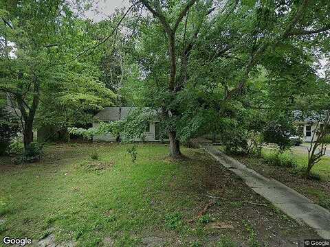 Pine, LAURINBURG, NC 28352