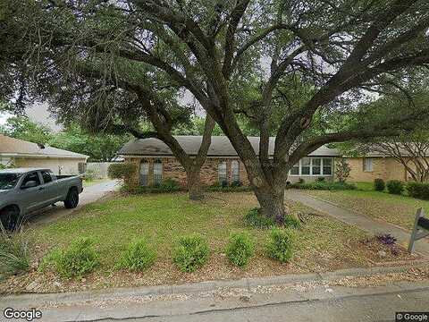 Holly Hill, ARLINGTON, TX 76014