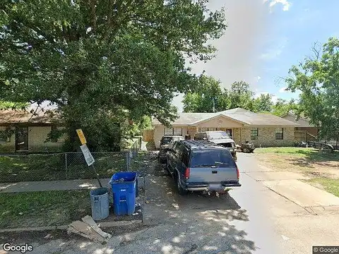 Maple, WEST MEMPHIS, AR 72301