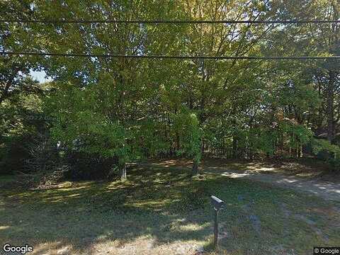 Middle, WOOLWICH, ME 04579