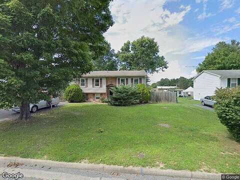 Chesley, RADFORD, VA 24141