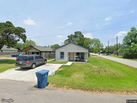 Avenue, ROSENBERG, TX 77471