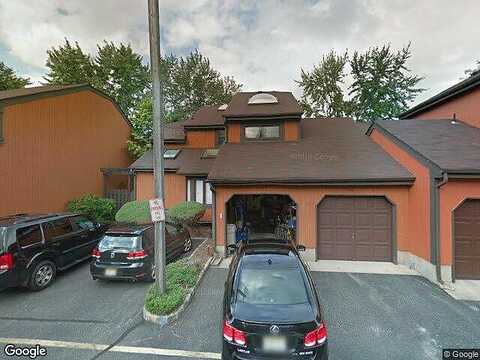 Riverbend, NORTH BRUNSWICK, NJ 08902