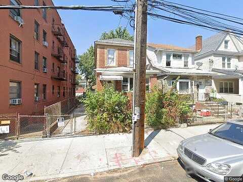 88Th, RICHMOND HILL, NY 11418