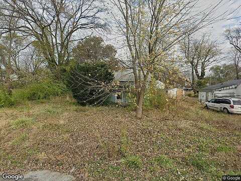 Edwards, VANDALIA, IL 62471