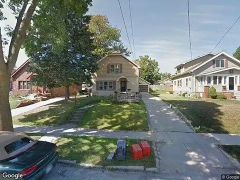 14Th, MANITOWOC, WI 54220