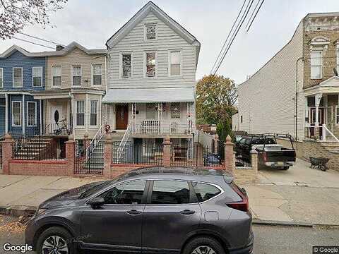 Virginia, JERSEY CITY, NJ 07304