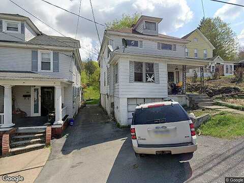 Wayne, CARBONDALE, PA 18407