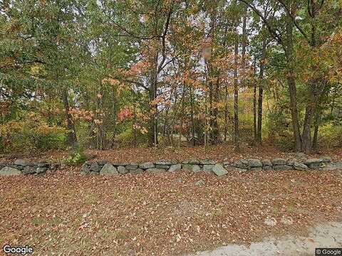 Liberty Square, BOXBOROUGH, MA 01719