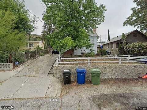 Pinewood, TUJUNGA, CA 91042
