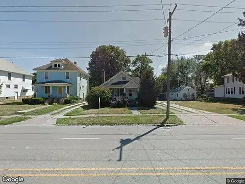 Main, GALESBURG, IL 61401