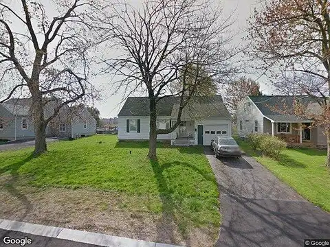 Chestnut Hill, LIVERPOOL, NY 13088