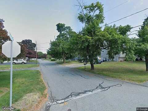 Mcarthur, SWANSEA, MA 02777