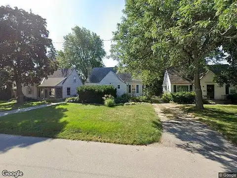 Kendall, MILWAUKEE, WI 53209