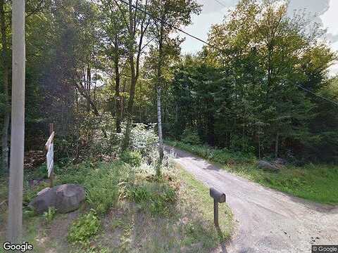 Avenue, EXETER, ME 04435