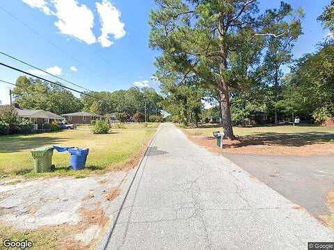 Dogwood Dr, GREENWOOD, SC 29646