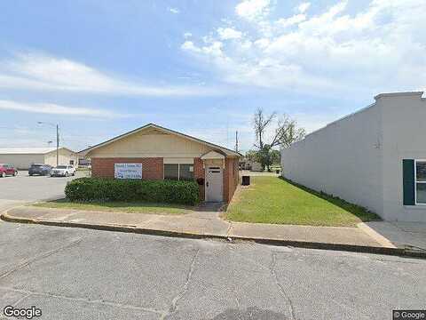 13Th, CORDELE, GA 31015