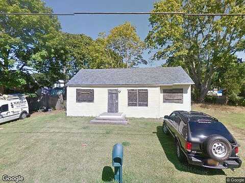 Longfellow, MASTIC BEACH, NY 11951