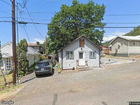 Elm, BINGEN, WA 98605
