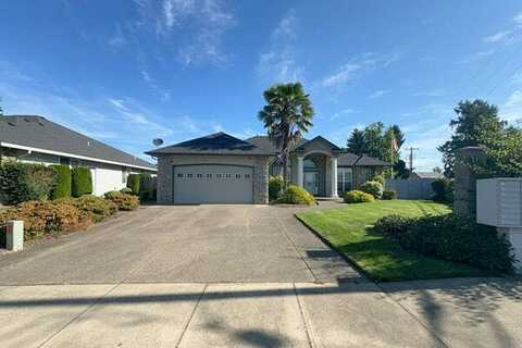 Shyrina, KEIZER, OR 97303