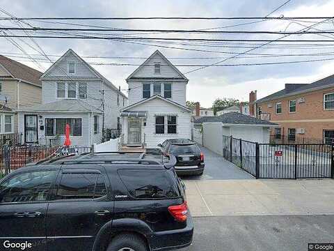 132Nd, SOUTH OZONE PARK, NY 11420