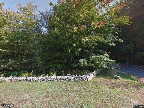 Andrea, HOOKSETT, NH 03106