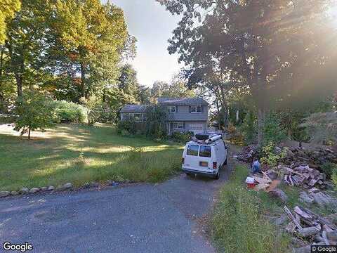Clifford, NANUET, NY 10954