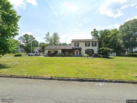 Fox Run, EAST HANOVER, NJ 07936