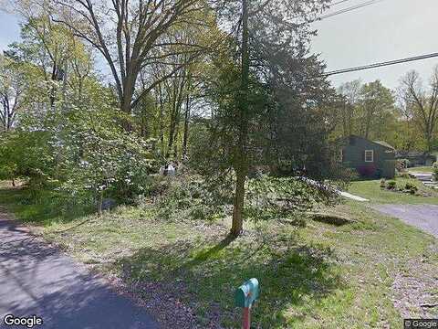 Van Dam, HYDE PARK, NY 12538