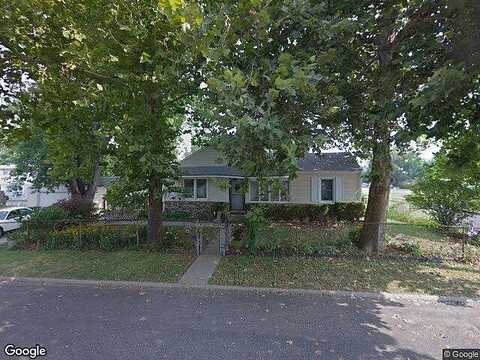 South, PEKIN, IL 61554