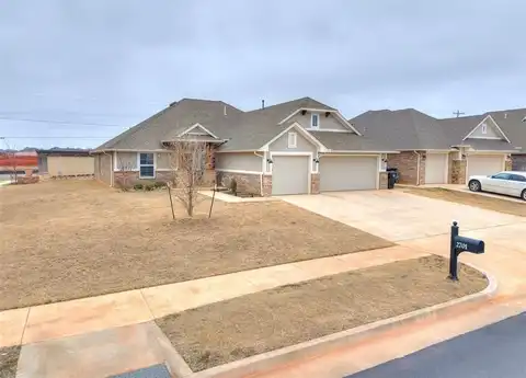 2701 SE 20th Circle, Moore, OK 73160