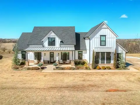 3839 Winding Ridge Drive, Blanchard, OK 73010