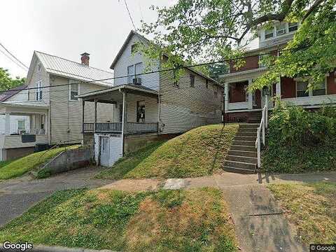 Vine, MARIETTA, OH 45750