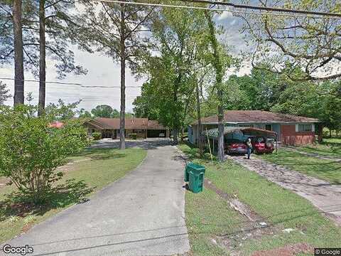 Winter, WAYNESBORO, MS 39367