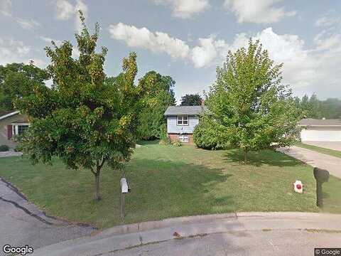Lawndale, MENASHA, WI 54952