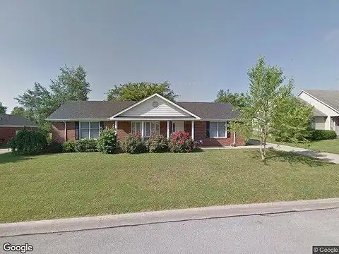 Roxie, GEORGETOWN, KY 40324