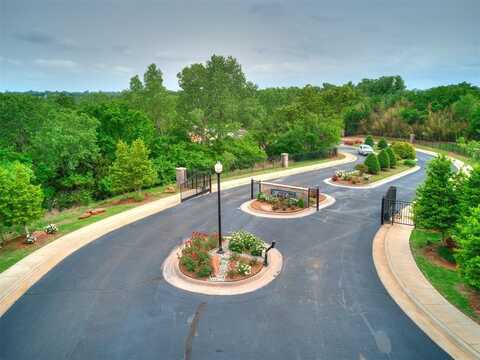 4404 Redbud Circle, Oklahoma City, OK 73111